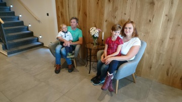 bouda Jana Petr Pašek s rodinou