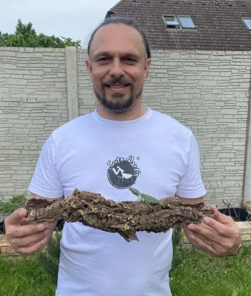 cutemantis.com Miloš Janeček