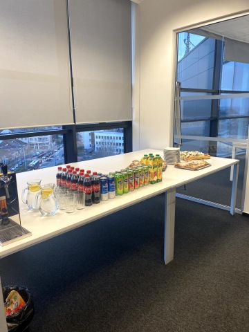 IT Insider Hradec únor občerstvení